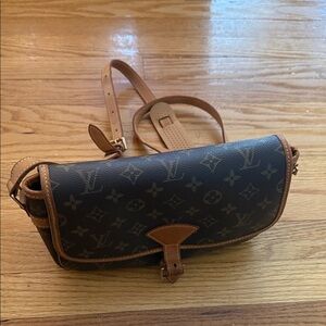 Louis Vuitton Monogram Brown & Tan Crossbody Bag